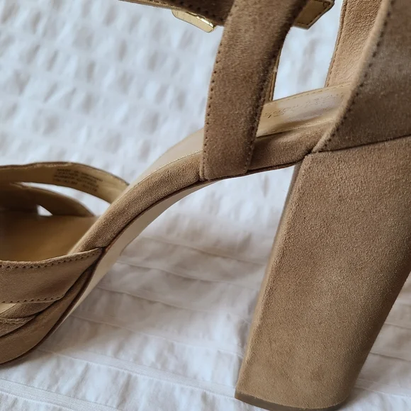 MICHAEL by Michael Kors platform suede women's sandals size 11 tan brown… - Picture 6 of 15